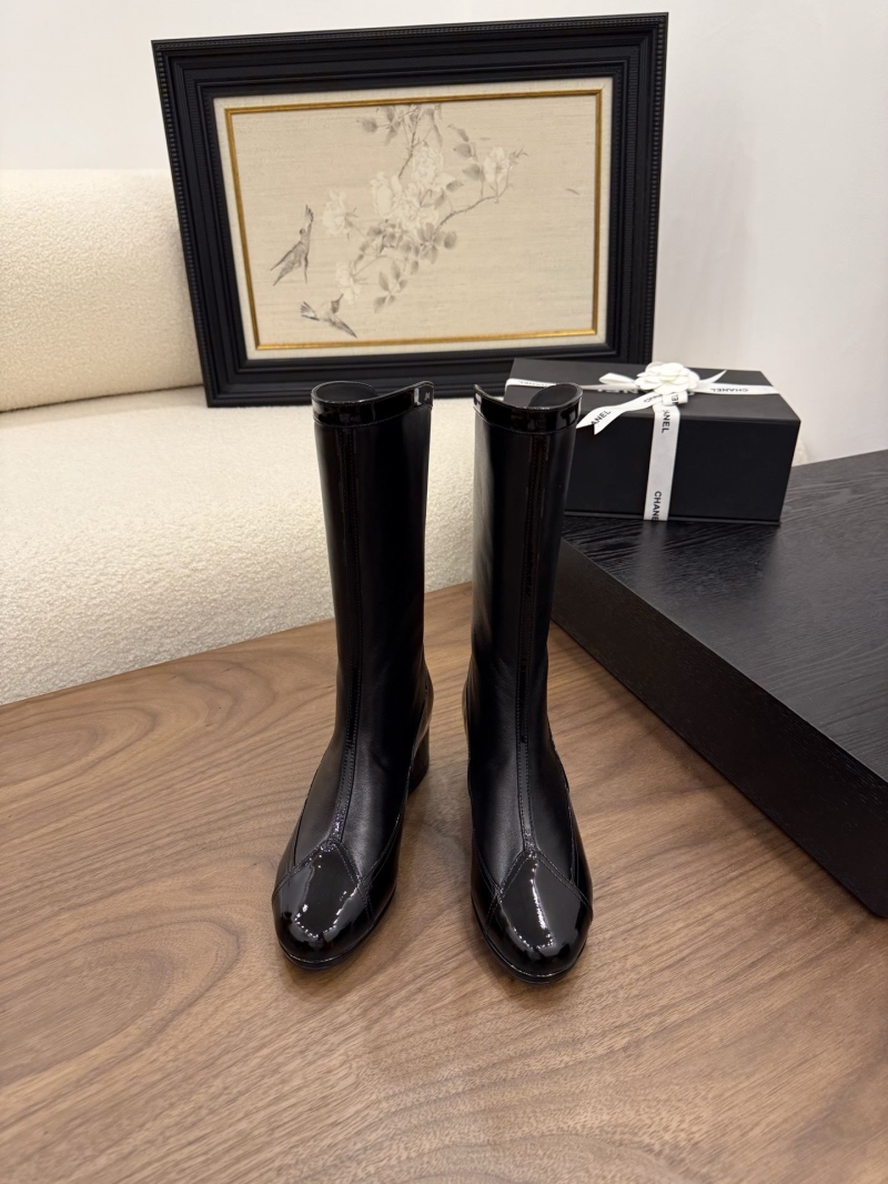 Ch**el boots